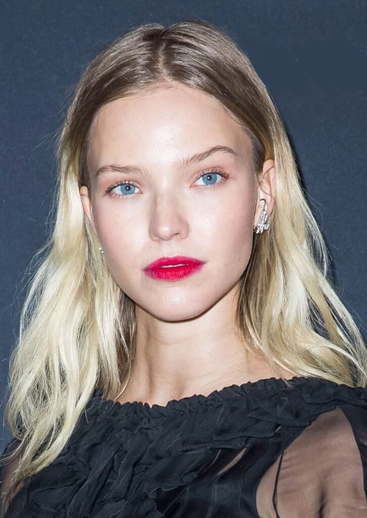 Sasha Luss