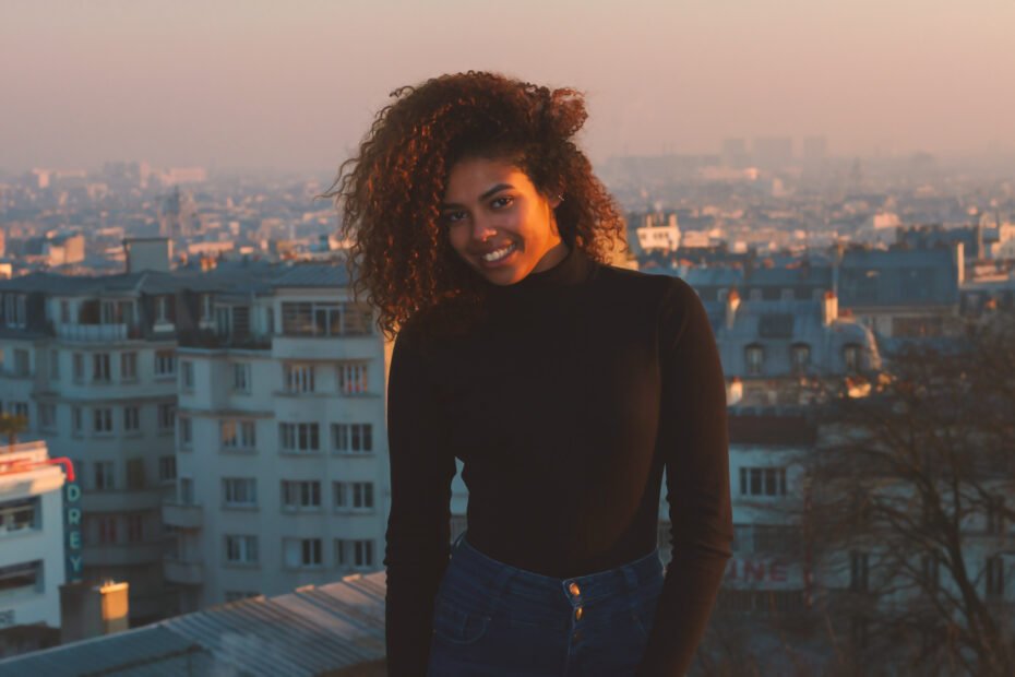 Marina shooting Montmartre avec le photographe EHTYM